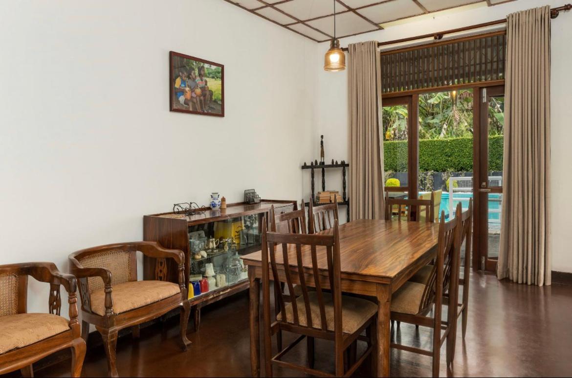 Surveyor'S Residence Bungalow Kandy Exterior photo